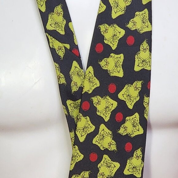 Dr. Seuss Brand Black Poly Green Grinch Crossing Arms and Red Bulbs Holiday Tie - Picture 3 of 16